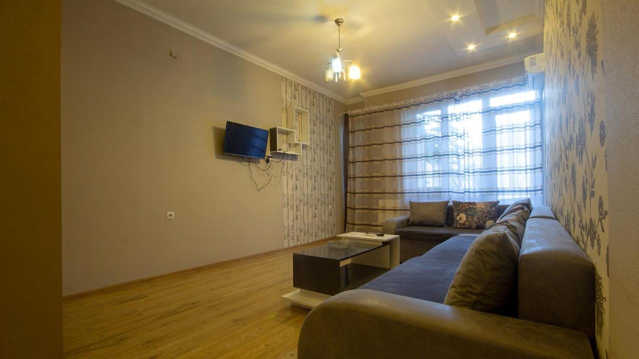 Home Apartments Tbilisi Exteriör bild
